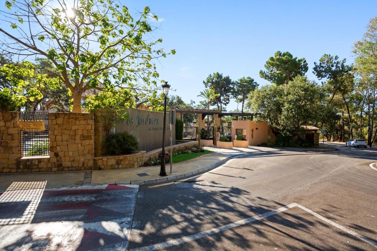 Beautiful With Big Terrace And Access To 3 Pools Elviria * Marbella