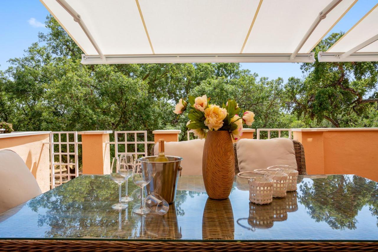Beautiful With Big Terrace And Access To 3 Pools Elviria Apartemen Marbella